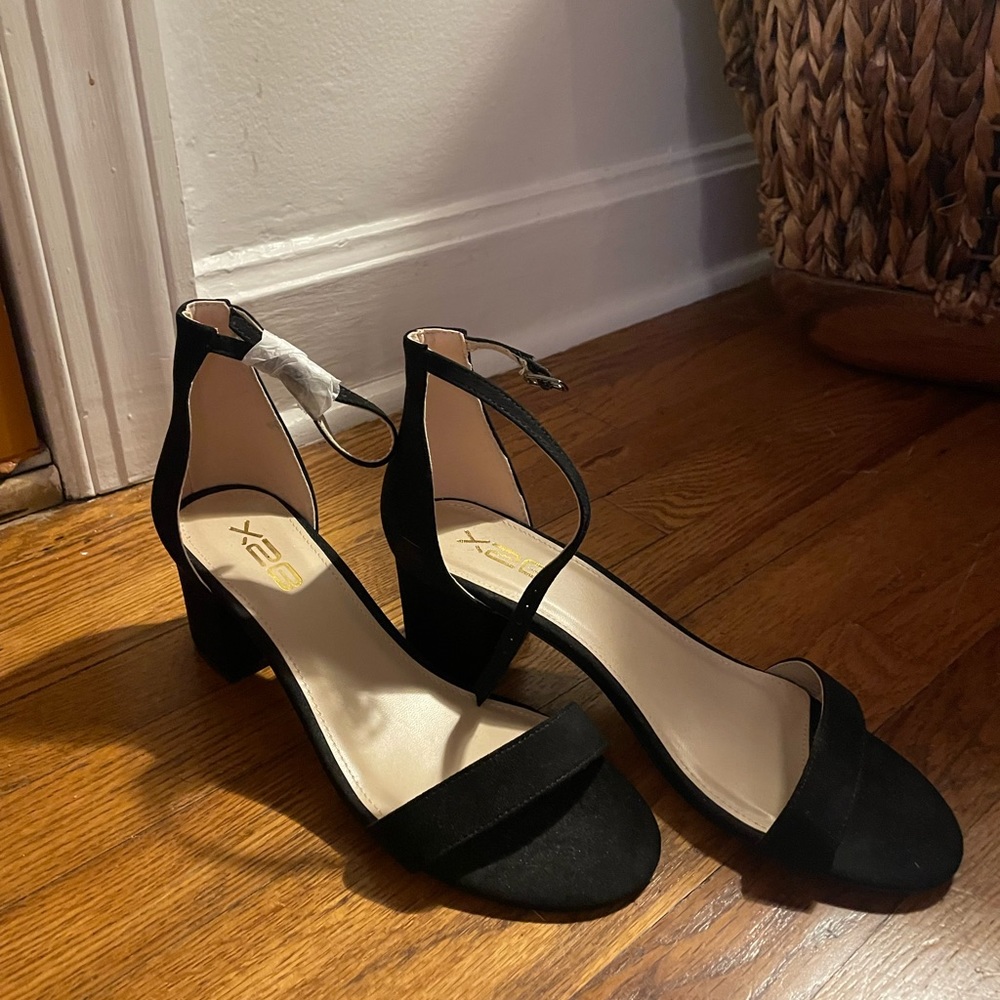 2” black block heels
